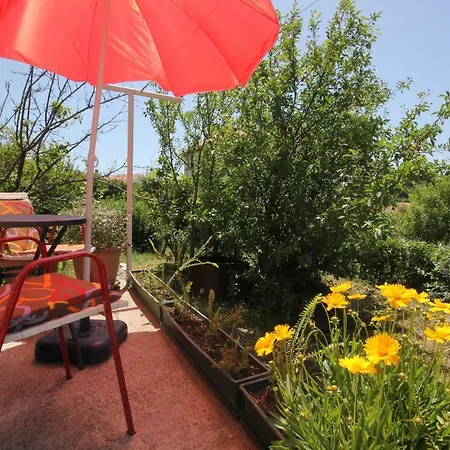 And With Parking Space Srebreno, Dubrovnik - 8959 بيت ضيافة 2*