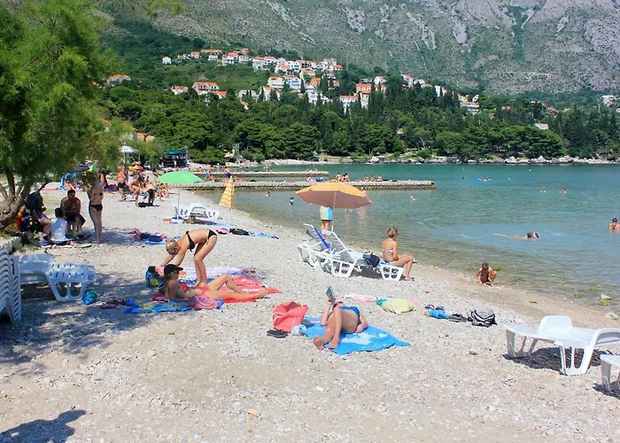 And With Parking Space Srebreno, Dubrovnik - 8959 게스트하우스 믈리니