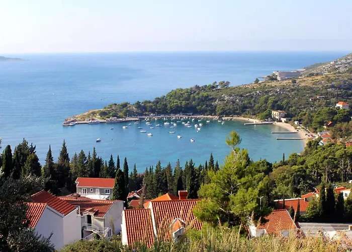 And With Parking Space Srebreno, Dubrovnik - 8959 2* 믈리니