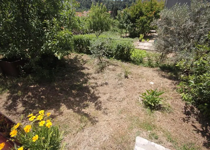 And With Parking Space Srebreno, Dubrovnik - 8959 게스트하우스